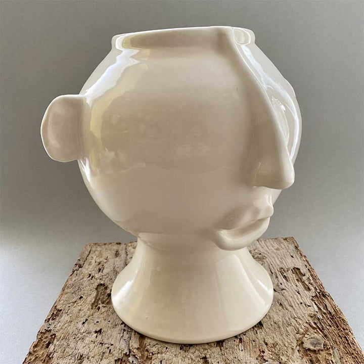 Lucio - Glossy cream enamel handmade ceramic head vase with reliefs by Italiano Patrizia - Fp Art Online